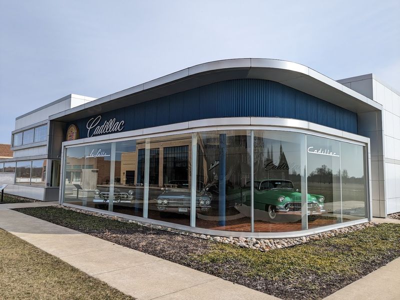 Manufacturer-Specific Buildings for Ford, Cadillac, and More