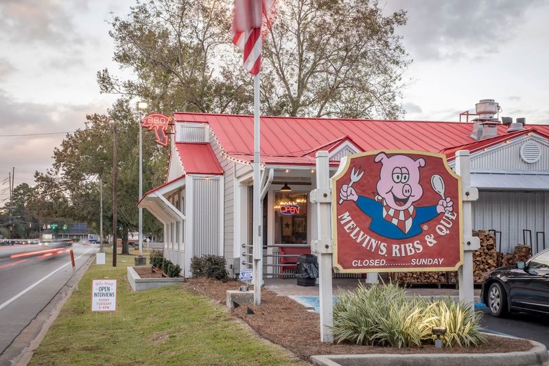 Melvin's BBQ - Charleston, South Carolina