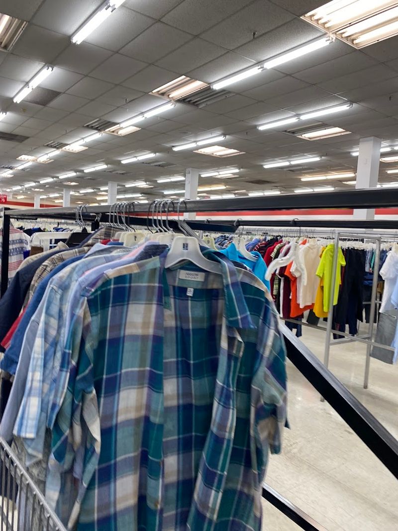 Men's Clothing Gets Special Attention on Sundays Men's Clothing Gets Special Attention on Sundays