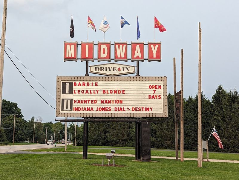 Midway Drive-In Theater - Ravenna, Ohio