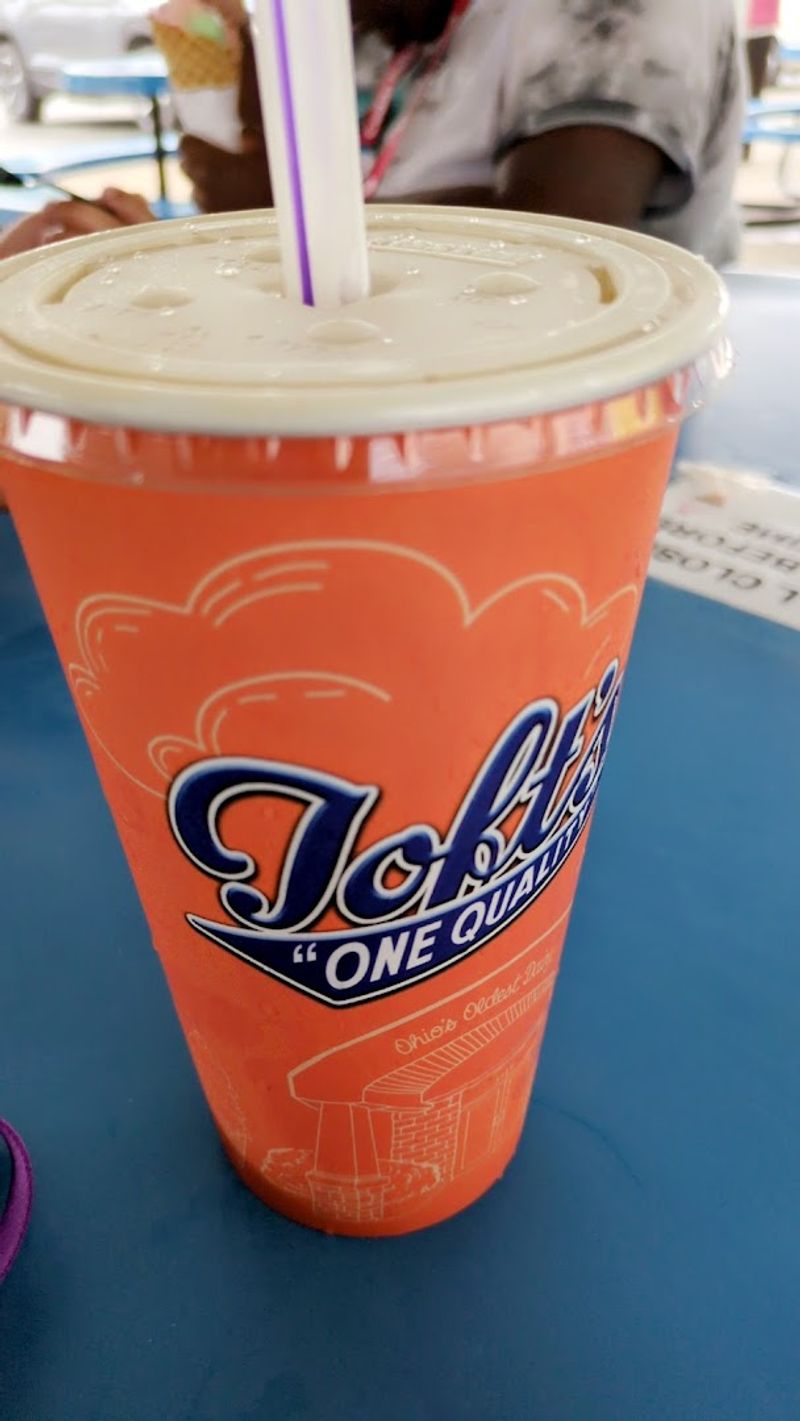 Milkshakes So Thick They Redefine the Word Creamy Milkshakes So Thick They Redefine the Word Creamy