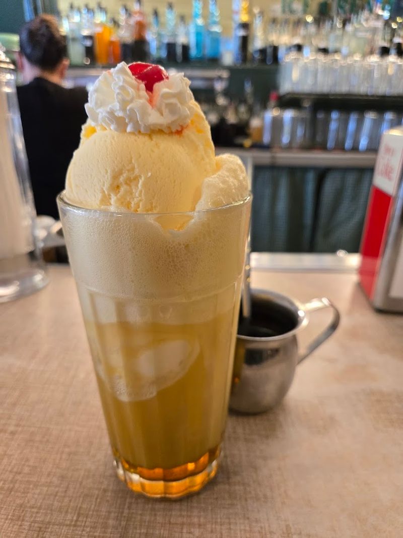Milkshakes and Floats Worth the Drive