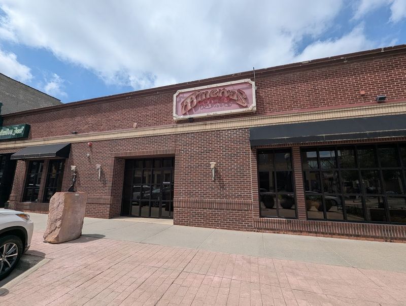 Minervas Restaurant - Sioux Falls, South Dakota Minervas Restaurant - Sioux Falls, South Dakota
