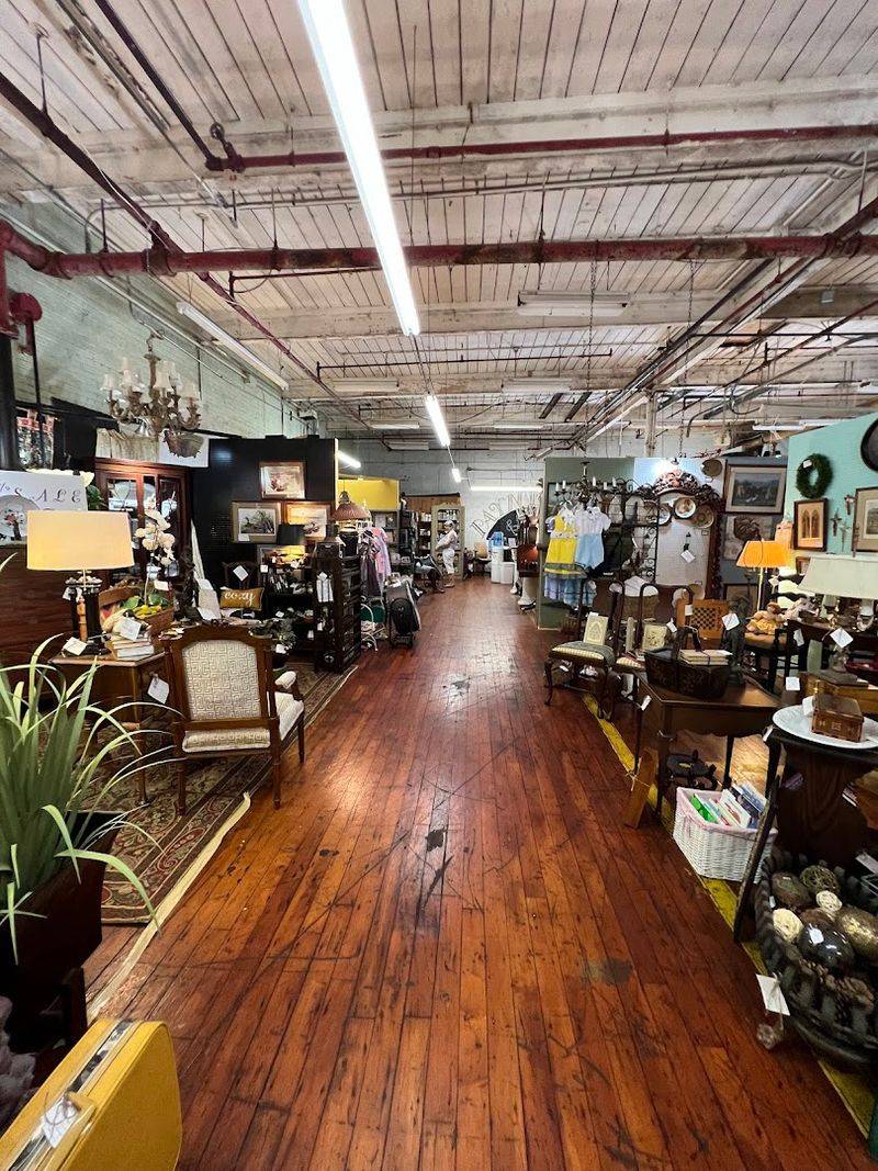 Multiple Buildings Packed with Finds Multiple Buildings Packed with Finds