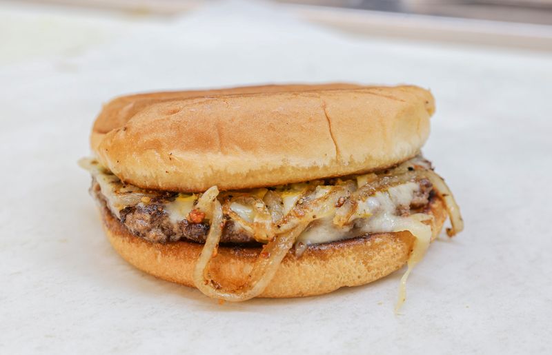 Mushroom Swiss Burger for the Flavor Hunters Mushroom Swiss Burger for the Flavor Hunters