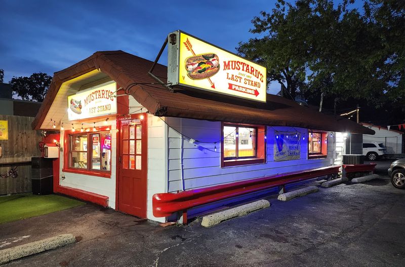 Mustard's Last Stand - Evanston, Illinois