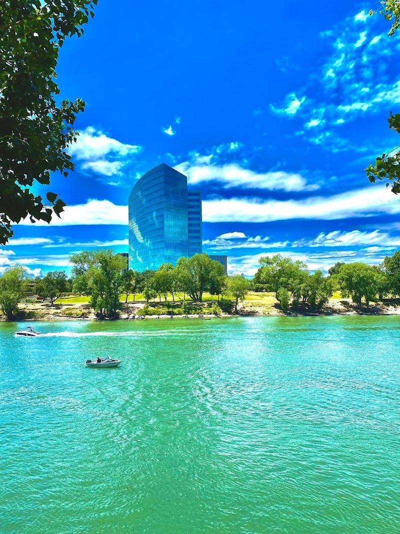 Nature and Downtown Living in Perfect Balance