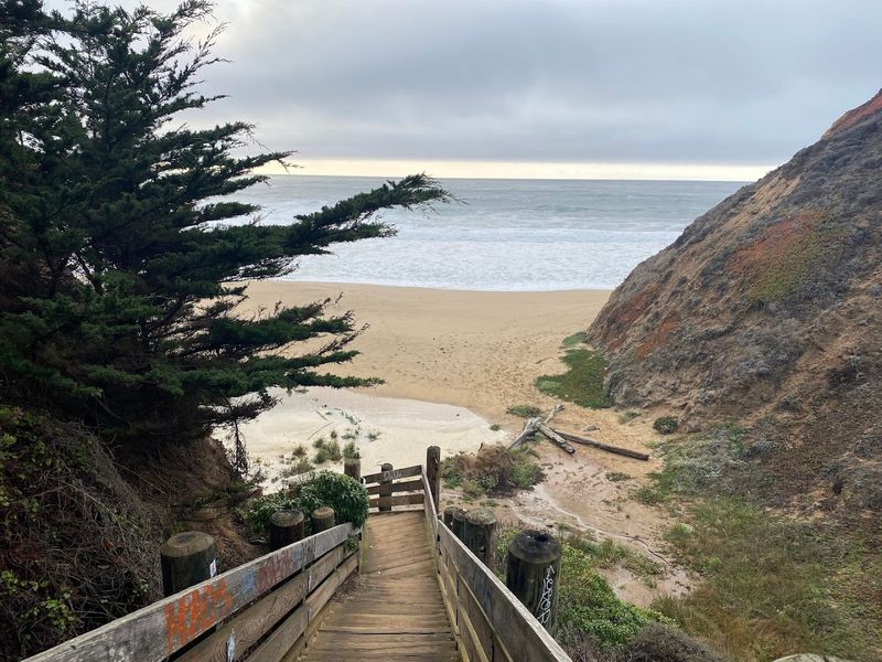 Navigating the 152 Stairs Down to the Beach