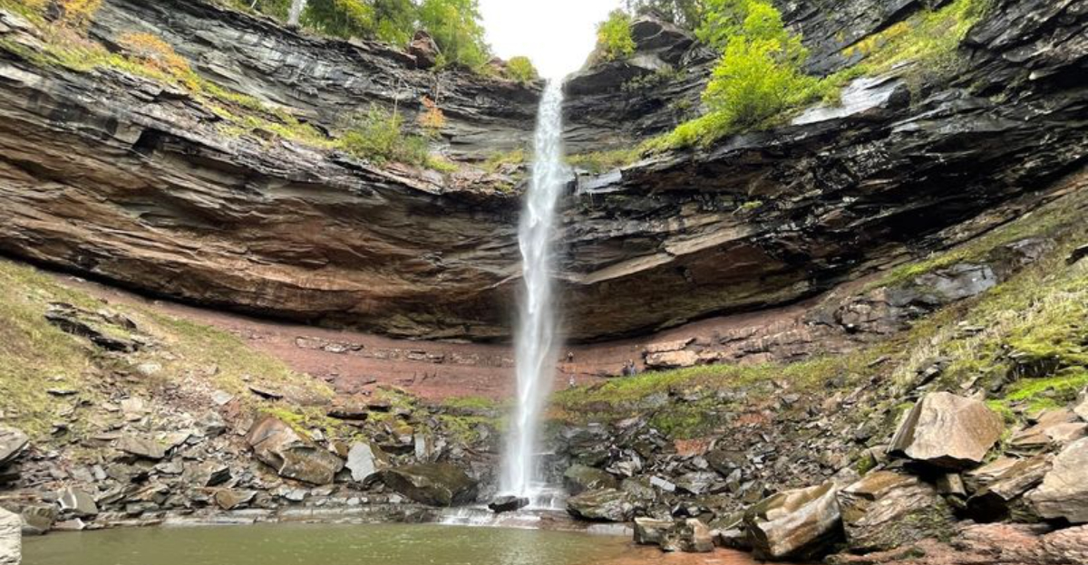 New York is home to a breathtaking 260 foot waterfall that deserves a visit