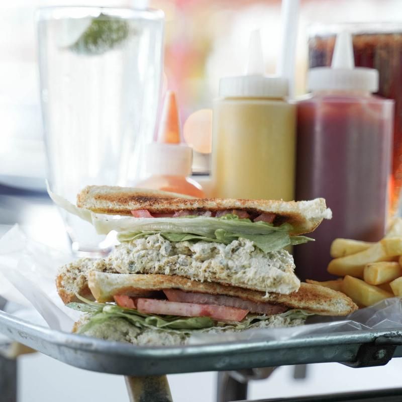 Old-School Carhop Service That Still Delivers