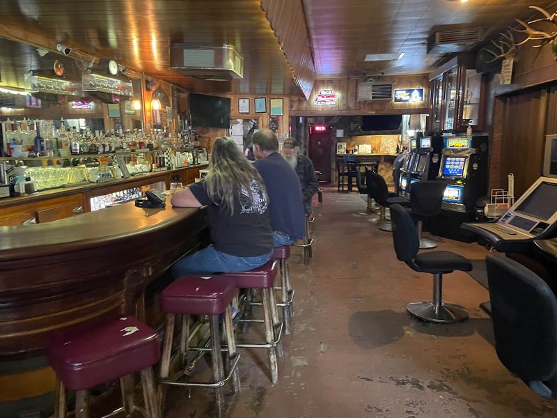 Old-School Nevada Atmosphere That Feels Genuinely Timeless
