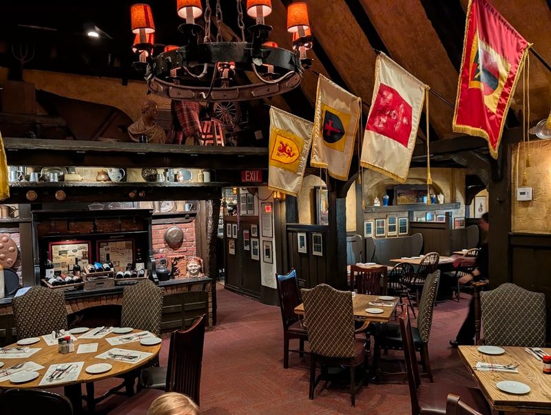 Old-World Scottish Pub Atmosphere That Feels Authentic