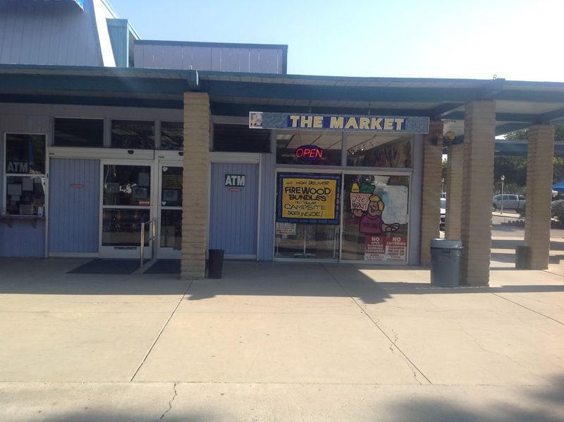 On-Site Restaurant, Cantina, and Market for All Your Food Needs On-Site Restaurant, Cantina, and Market for All Your Food Needs