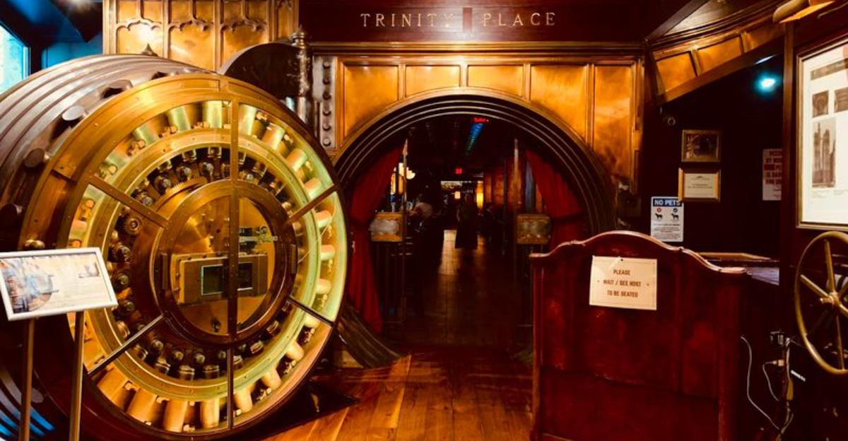 One Of The Best Restaurants In New York Is Hiding Inside A 120-Year-Old Bank
