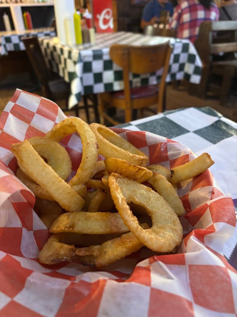 Onion Rings That Earn Consistent Praise