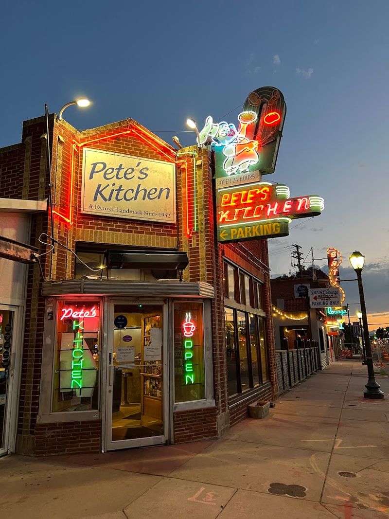 Open 24 Hours on Weekends for Late-Night Cravings