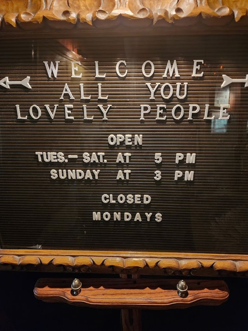 Operating Hours and Seasonal Schedule