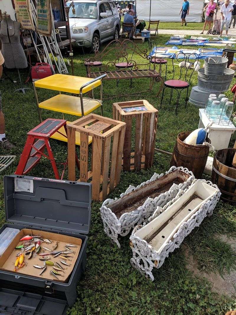 Outdoor Garden Decor and Home Goods at Unbeatable Prices