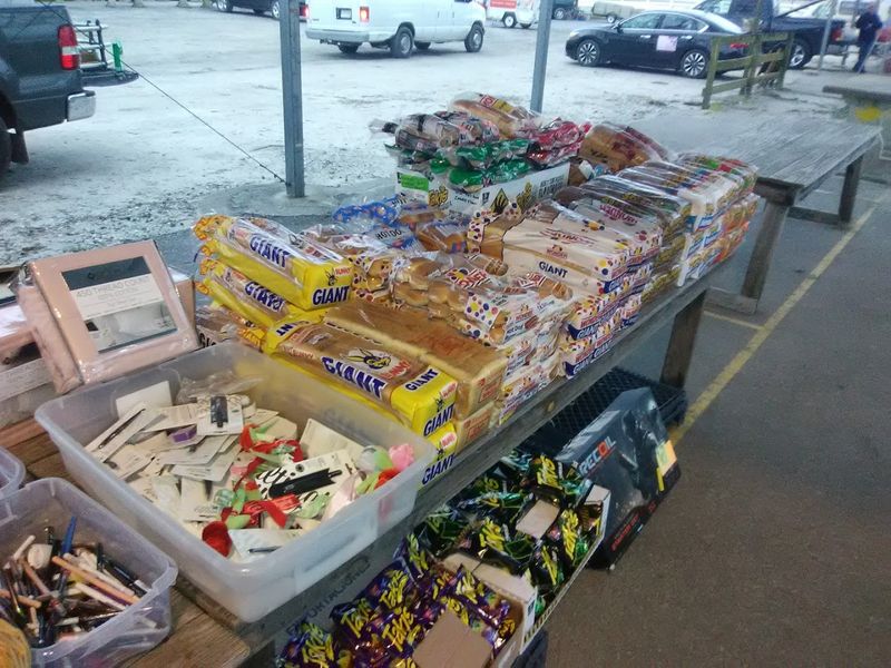 Outdoor Vendor Tables With Deep Discounts on Everyday Goods