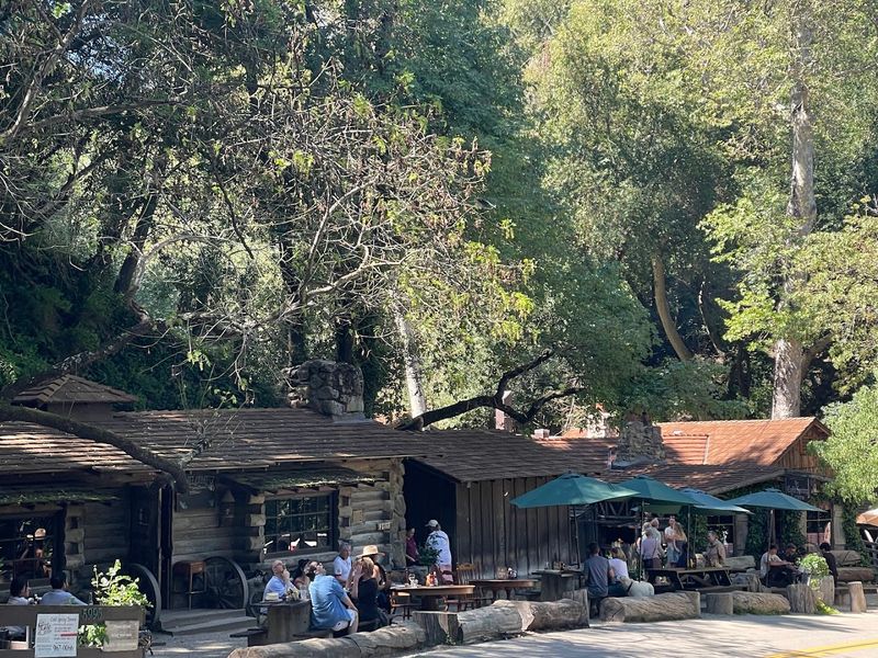 Outdoor and Indoor Dining for Every Kind of Visitor