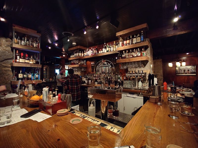 Outstanding Bar Staff and Service