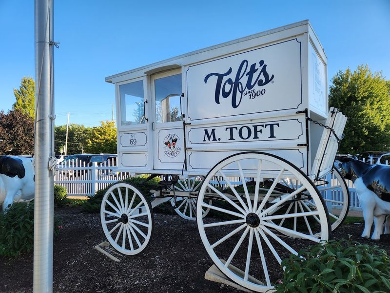 Over 120 Years of Dairy History You Can Actually Taste Over 120 Years of Dairy History You Can Actually Taste