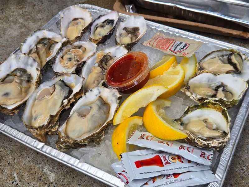 Oysters So Fresh They Practically Introduce Themselves Oysters So Fresh They Practically Introduce Themselves