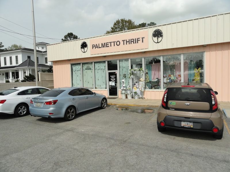 Palmetto Thrift Store - Columbia, South Carolina