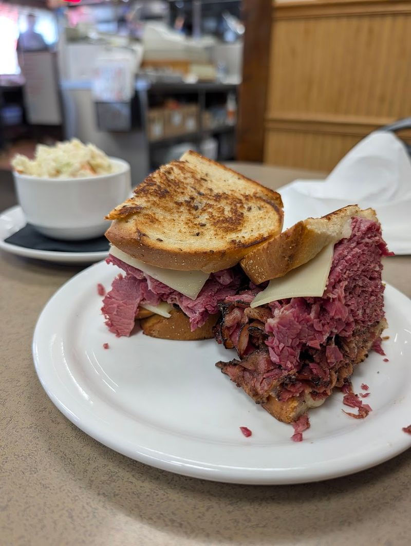 Pastrami Worth the Drive