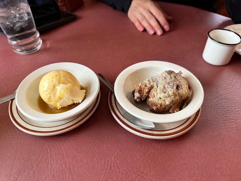 Peach Cobbler Dessert — End the Meal on a High Note
