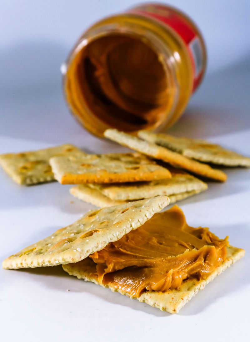 Peanut butter crackers