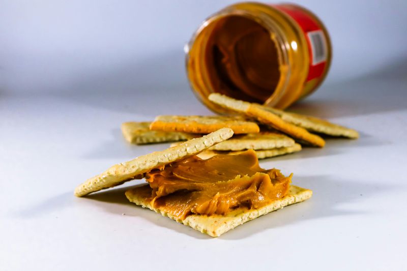 Peanut butter crackers