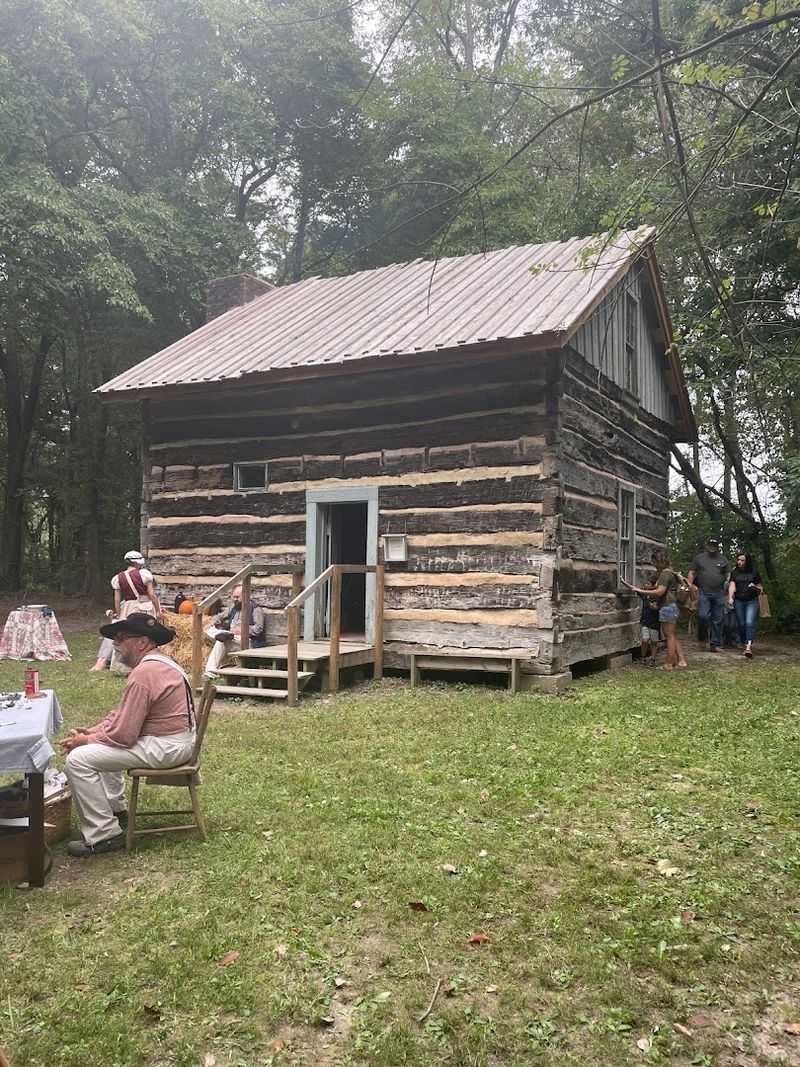 Period-Dressed Interpreters Bringing History to Life