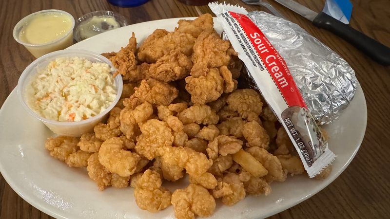 Popcorn Shrimp and Calabash Chicken Combo