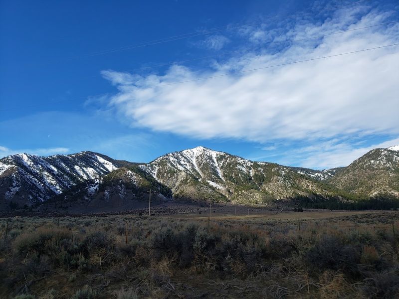 Postcard-Perfect Mountain Scenery