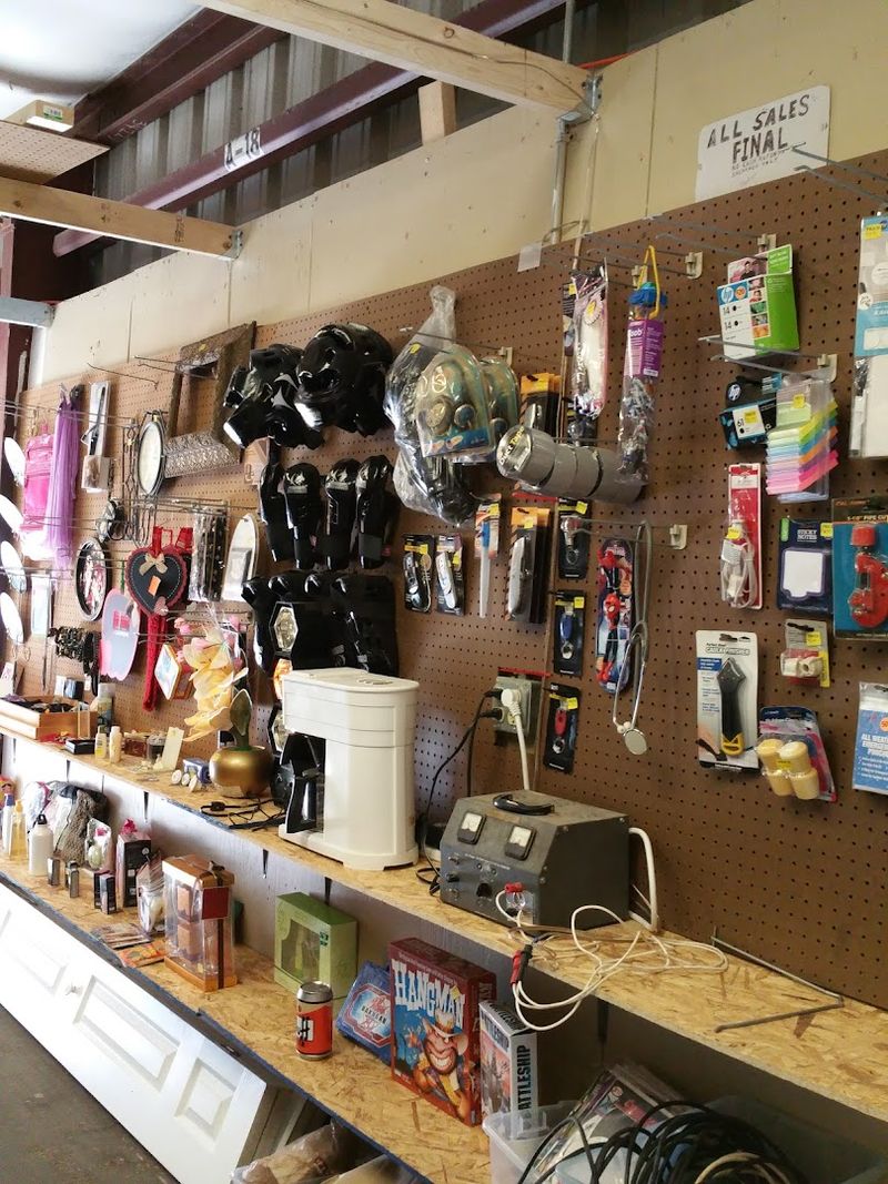 Power Tools and Brand-Name Hardware Deals
