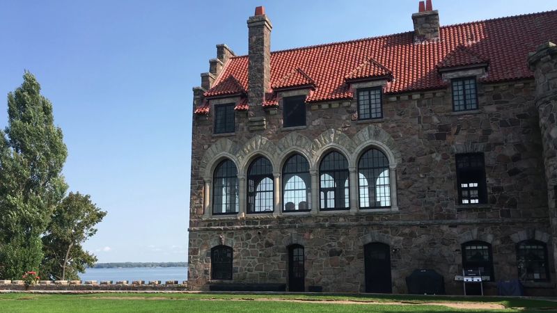Practical Tips Before You Visit Singer Castle