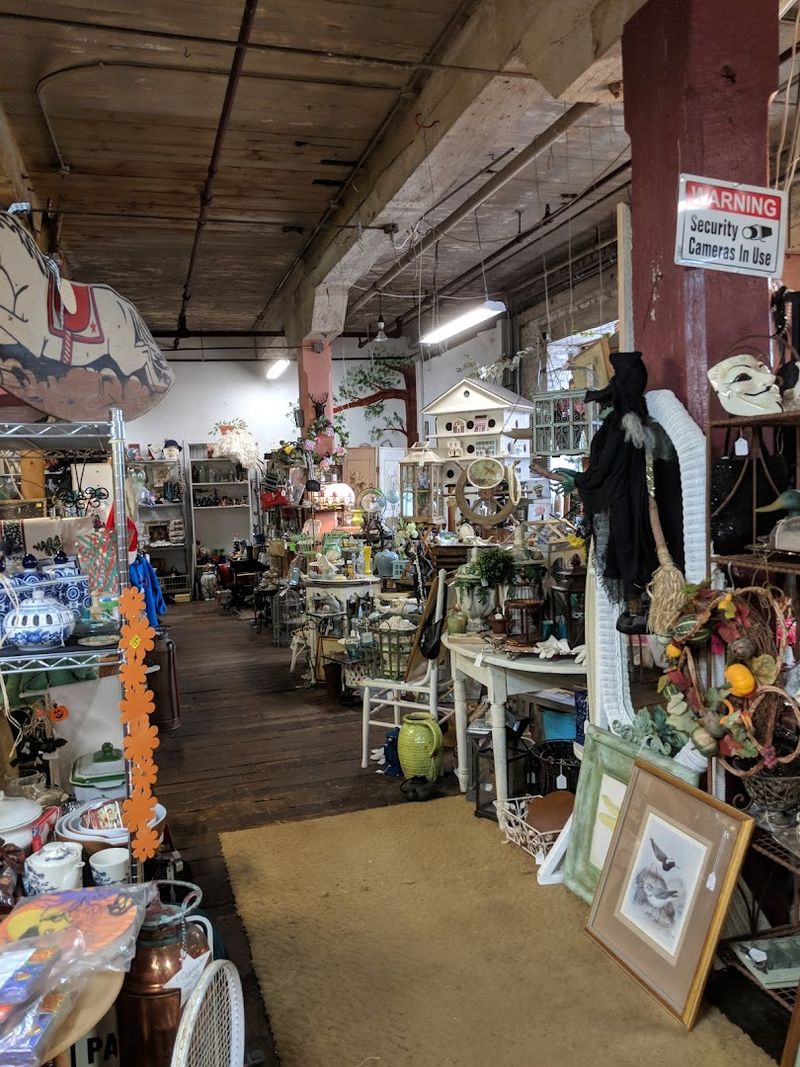 Practical Tips for Getting the Most Out of Your Visit to Warehouse One