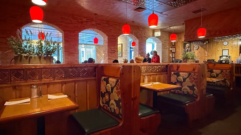 Practical Tips for Visiting Red Apple