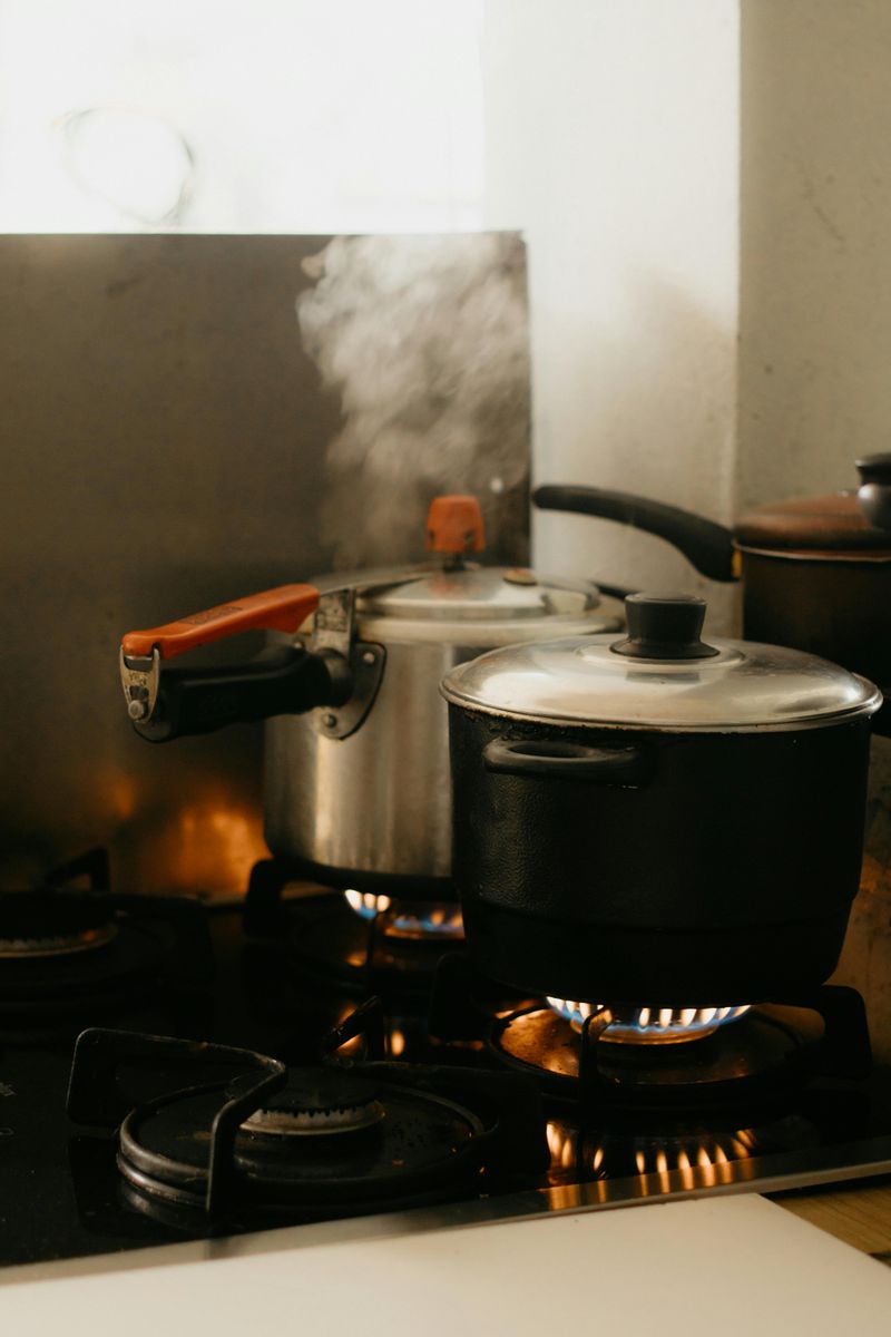 Preheating the cooker