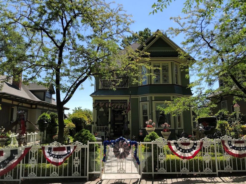 Prescott's Victorian Architecture: A Stroll Back Through Time Prescott's Victorian Architecture: A Stroll Back Through Time