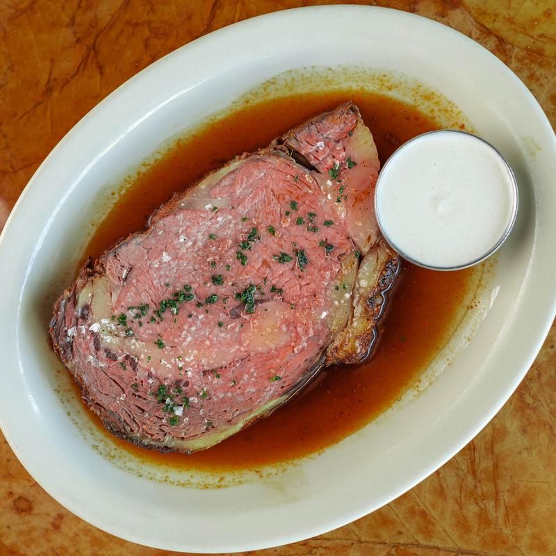 Prime Rib That Earns Top Billing