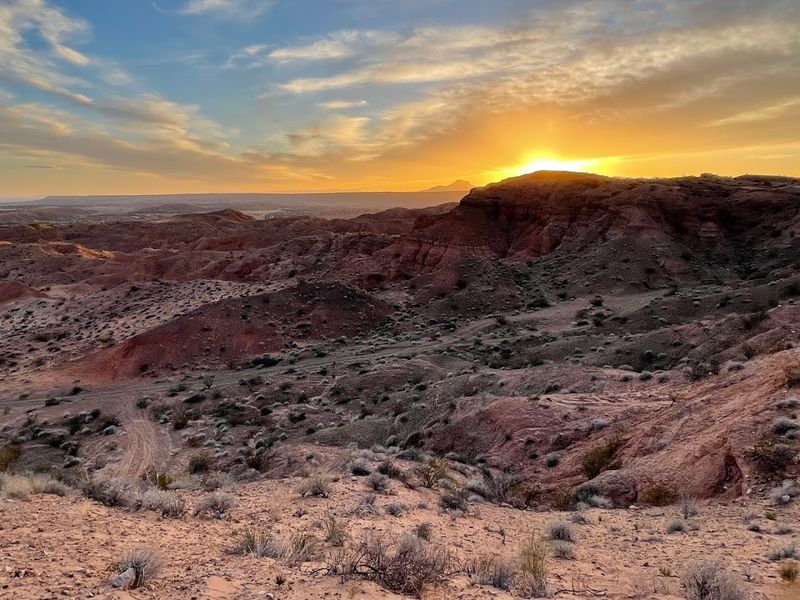 Proximity to Stunning Natural Landmarks