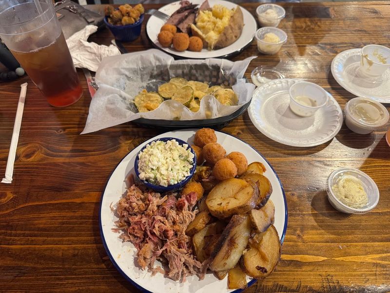 Pulled Pork Done the Carolina Way