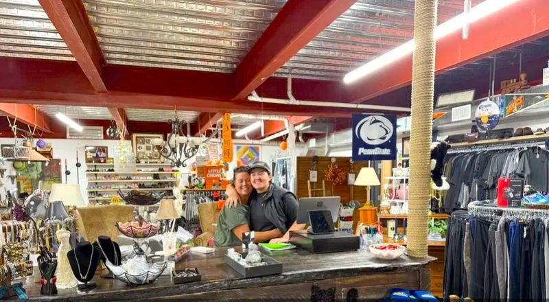 Purrfect Picks Thrift Store - Bensalem, Pennsylvania