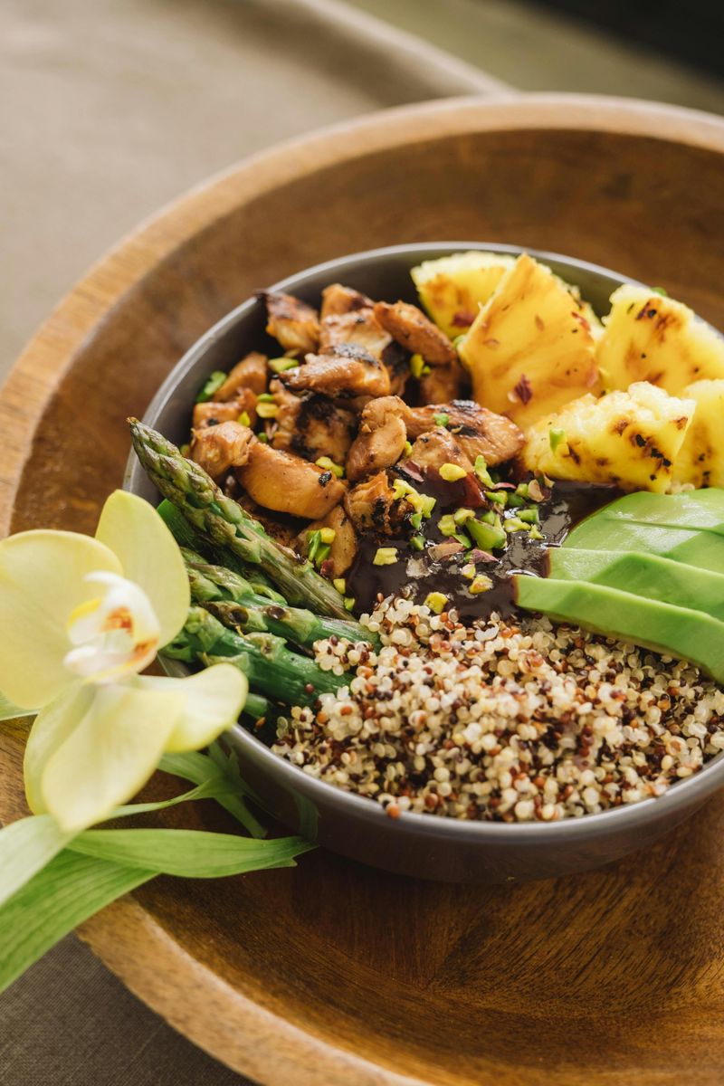 Quinoa bowl
