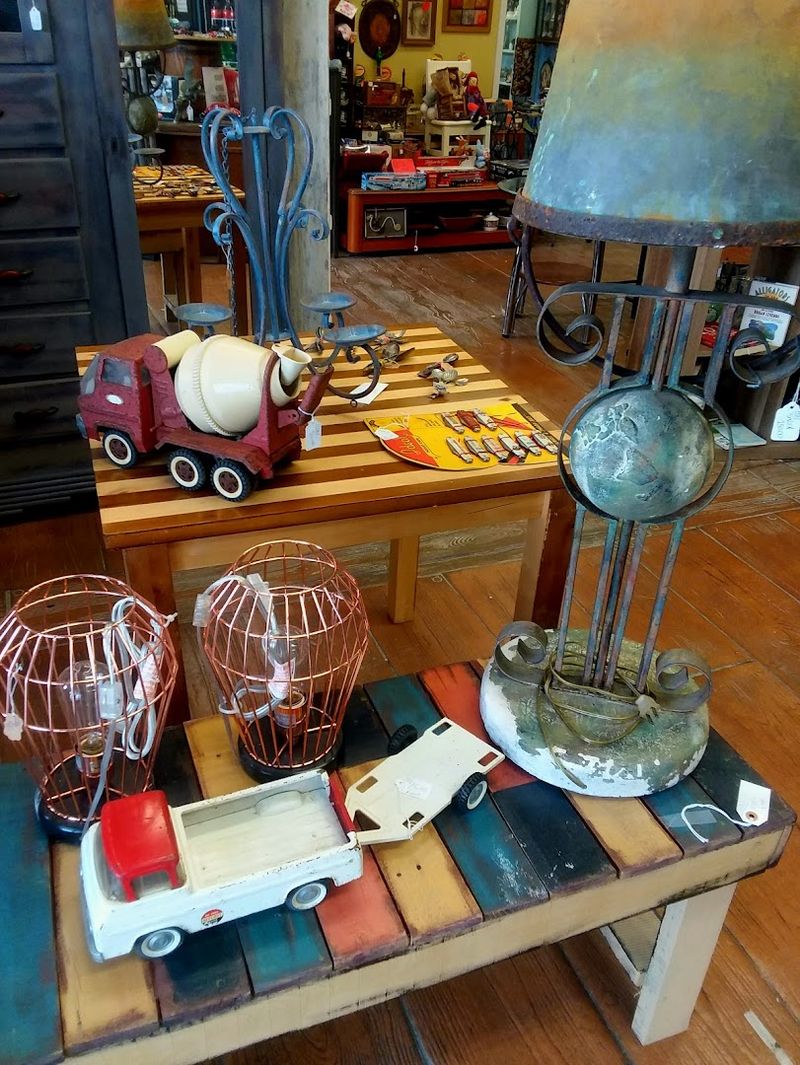 Quirky Knick-Knacks and One-of-a-Kind Curios