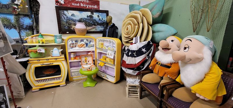 Rare Theme Park Props You Can Actually Buy Rare Theme Park Props You Can Actually Buy