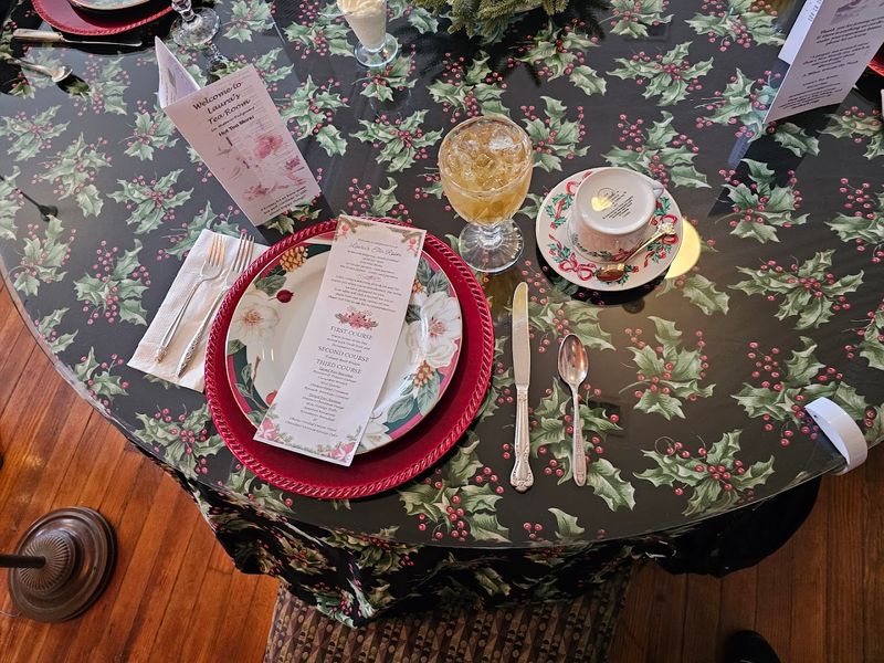 Reasonable Pricing for a Truly Royal Experience Reasonable Pricing for a Truly Royal Experience