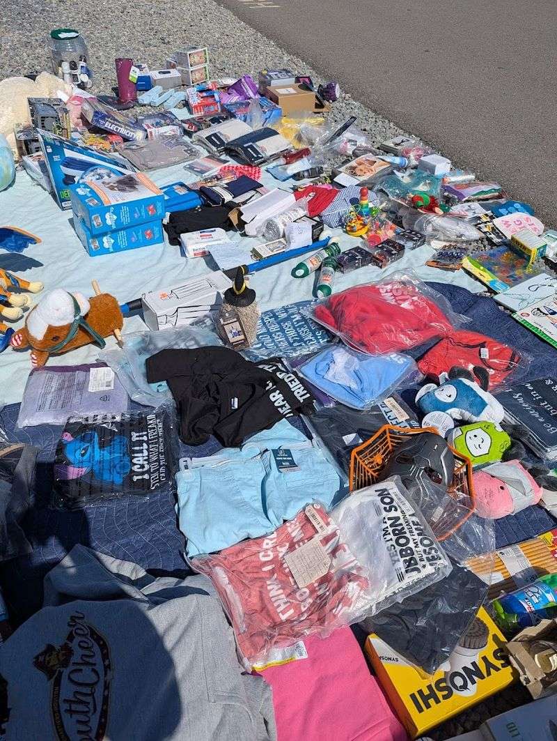Resellers and Flippers Find a Goldmine Here Resellers and Flippers Find a Goldmine Here